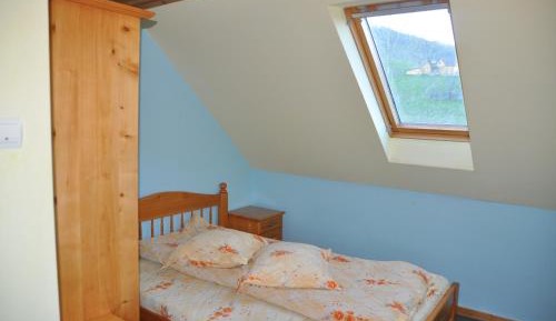 Standard Double Room with Shared Bathroom