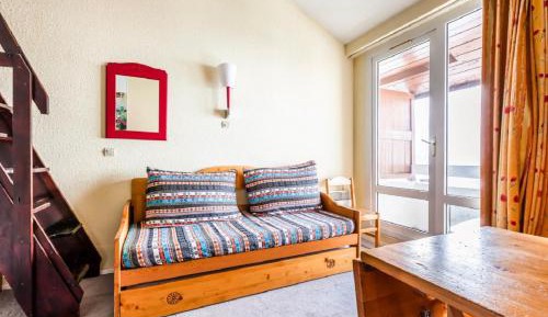 Prestige One-Bedroom Apartment (7 People)