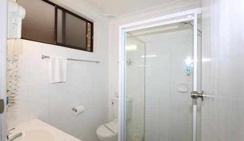 Queen Room - Not Pet Friendly