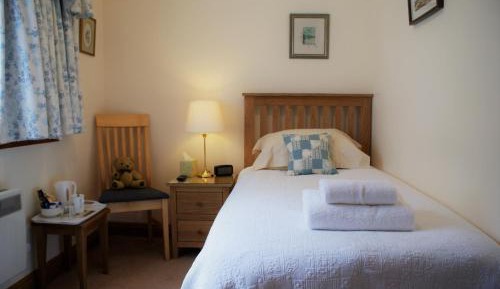 Single Room with Private External Bathroom