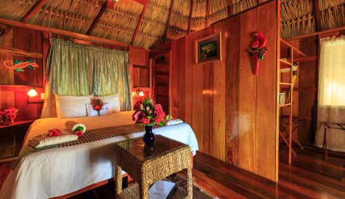 Bungalow with Garden View