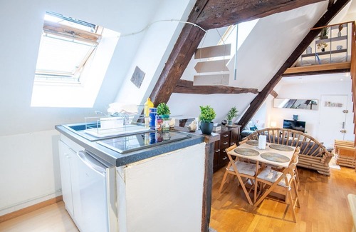 Amboise Apartment | Le petit soleil - Le T2 Climatisé