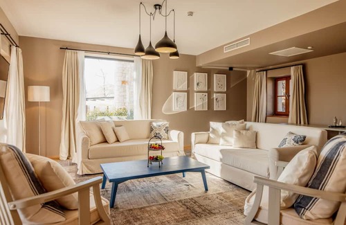 Bale Resort | Villa Izbor - Two Bedroom Resort, Sleeps 4