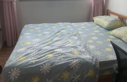 Yishun Apartment | clean air condition double bed room. great location