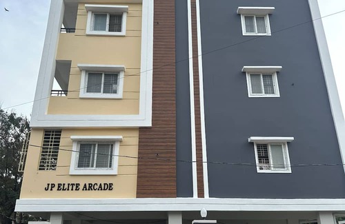 Hyderabad Apartment | CC Elite Homestay