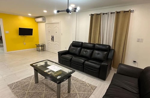 Georgetown Apartment | Gentlemen s Suite 3 Bedroom