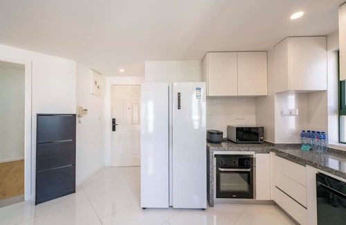 Xujiahui Bed & Breakfast | Tyms Elegant 3BR 2BA Home Novel Garden