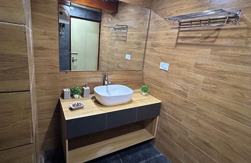 Darjeeling Hotel | The Rooftop By Darjeeling