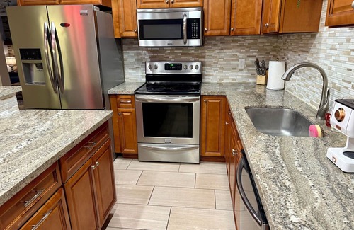 Palm Valley House | Charming 4-bedroom house with AC and WiFi in superb Litchfield Park