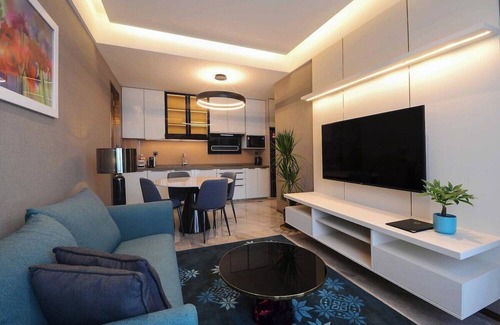 Golden Triangle Apartment | The Ruma 3-bedroom apartment in enchanting KLCC