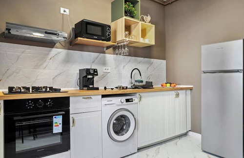 Sector 4 Apartment | Luxury Rose 4