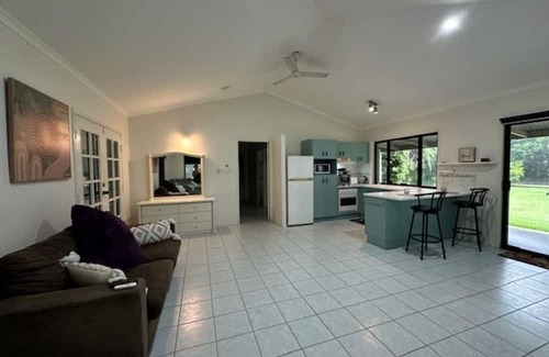 Dundowran Beach Apartment | Welcome to "Margaritaville" - Where it is always 5 O'clock somewhere!