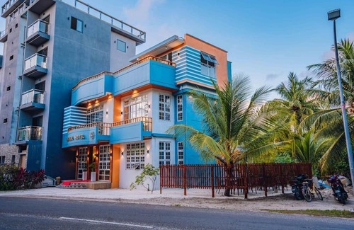 Fuvahmulah House | Spacious 6-bedroom house in marvelous Fuvahmulah with AC, WiFi
