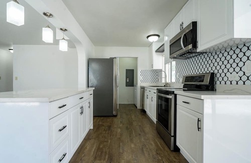 Tamuning House | Tamuning Family House - Coral, Very Cozy and Clean