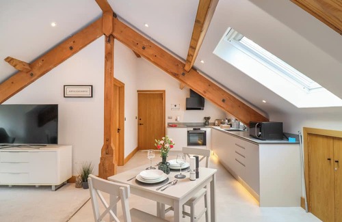 Sherborne Cottage | THE HIDEOUT, romantic in Sherborne