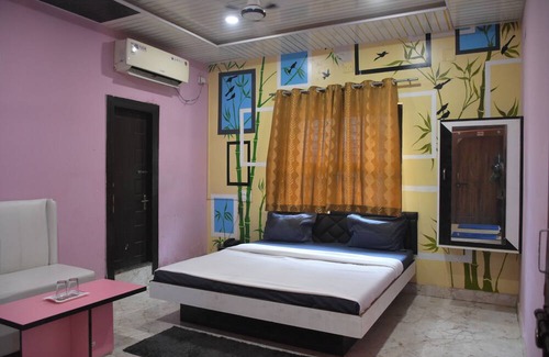 Bargarh Hotel | hotel vd palace