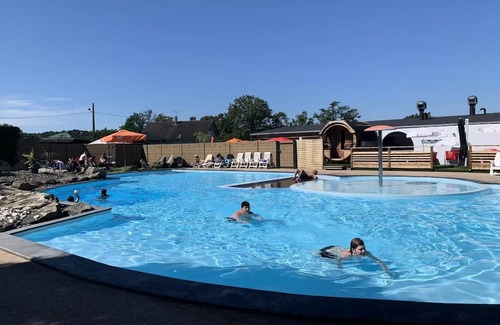 Vosges RV Rental | Domaine les Nids du Lac* - POD 2 Rooms 2 People with private Jacuzzi