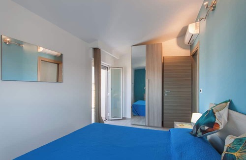 Agnone Bagni Apartment | Casa Golf a 200 mt Dal Mare