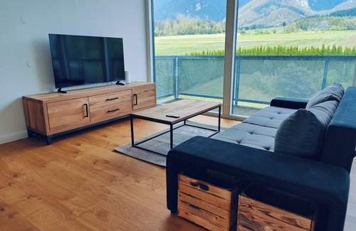 Schardorf Apartment | Penthouse next to golf course, near RedBull Ring