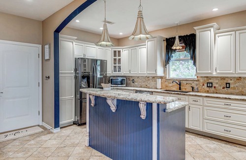 Coldspring House | Family-Friendly Lake Livingston Retreat w/Patio!