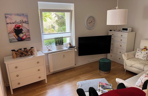Bramow Apartment | Gemütliches Apartment Nahe der Ostsee und Dennoch Citynah