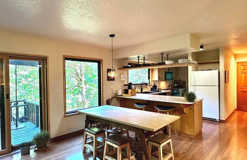 Tillamook Cabin | Private waterfall, 3 acres of forest, 400ft of Wilson River, with music & coffee