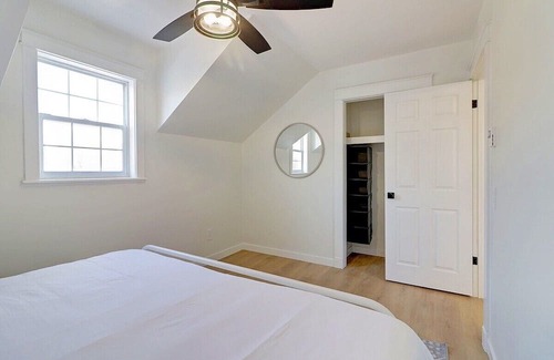 Fredericton Apartment | This apartment is a 2 bedroom(s), 1 bathrooms, located in Fredericton, NB.