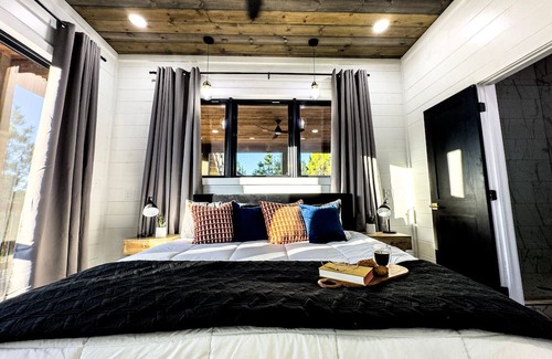 Pickens Cabin | Promise-Best Views-Pets-Hot Tub-Very Private