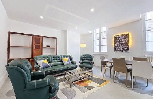 Moulins Apartment | LES PORTES DE PARIS