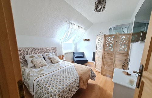 Saint-Nicolas-des-Motets Bed & Breakfast | Vrbo Property
