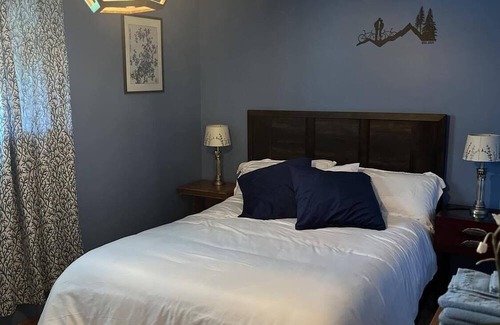 Turner Valley House | Blue Diamond Bungalow w/ Hot Tub, Your Home Away From Home
