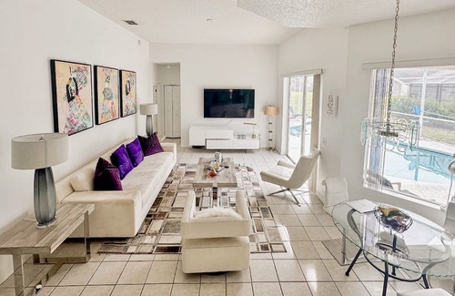 Westridge House | Grand Luxury Deluxe 4BR Pool Home near Disney Parks