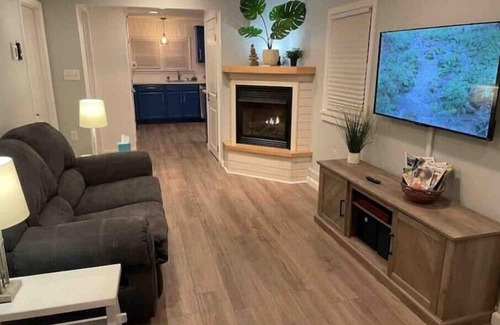Ono House | Near HERSHEY Park ! Hiking, Parks close. 1 story home, senior and kid friendly!!