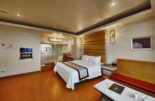 Xinfeng Hotel | I need motel