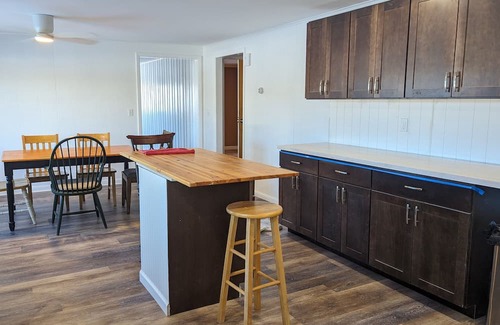 East Haven  Rutland County House | Huge four bedroom ranch with new Hot springs, hot tub 20 minutes to killington