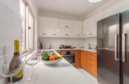Tal-Ghoqod Villa | Charm, Sea & Sun At Villa St Maria Swieqi