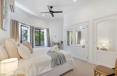 Cooroibah House | NEW | feature packed haven on 2 acres; swim up bar pool, fire pit, games room