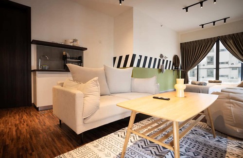 Central African Republic Apartment | K Avenue by Pinstay