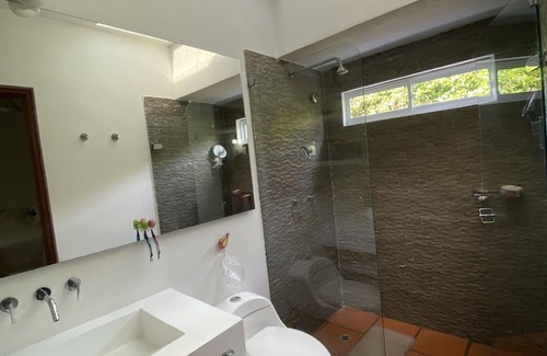 Ricaurte Other | Casa Vacacional Club Puerto Peñalisa, 6 hab, piscina, condominio campo de golf.