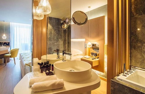 Przno Apartment | Gorgeous 1BR Suite Magic View