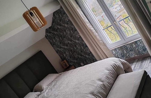 Bogny-sur-Meuse House | T3 Cosy, Terrasse Avec vue Panoramique sur la Vallée