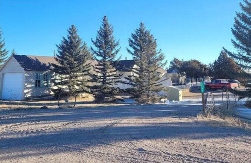 Meriden Apartment | Cozy private guest suite in rural home