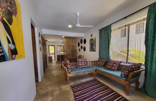 Bwejuu Beach Apartment | SAND BEACH PALM RESIDENCE