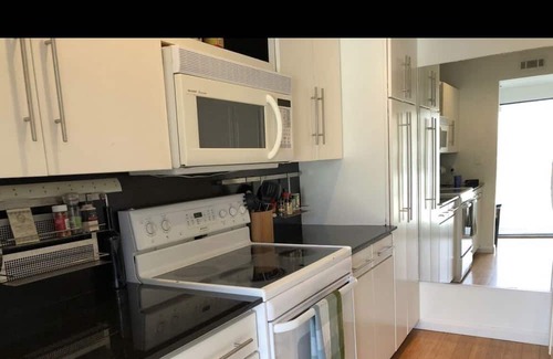 Maple Ridge North Condo | Downtown Tulsa Views