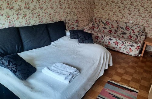 Lasnamae Apartment | Quiet and cozy - bus 15 min to city center