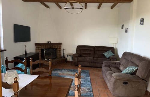 Vernasca Apartment | Large spacious pet-friendly apartment in the heart of the countryside.