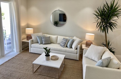 Palm Cay Villa | Cocoplum Villa