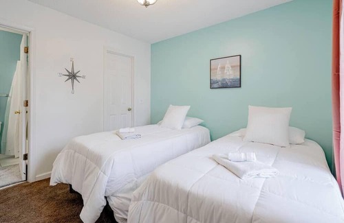 Chapin House | On Lake Time | 2BR | Minutes To Lake Murray