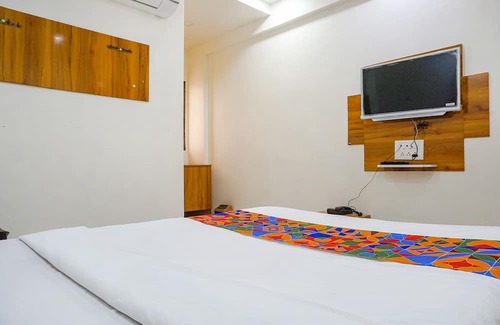 Alandi Hotel | Fabhotel Ashoka