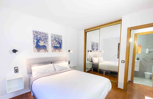 Encamp Apartment | Special offer! Central studio in Encamp, wifi+Netflix